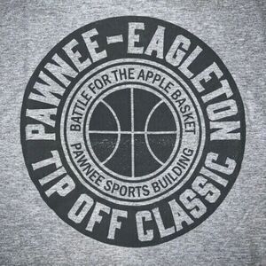 Parks And Recreation Graphic T-shirt Battle ForThe Apple Basket Men's Gray SZ L